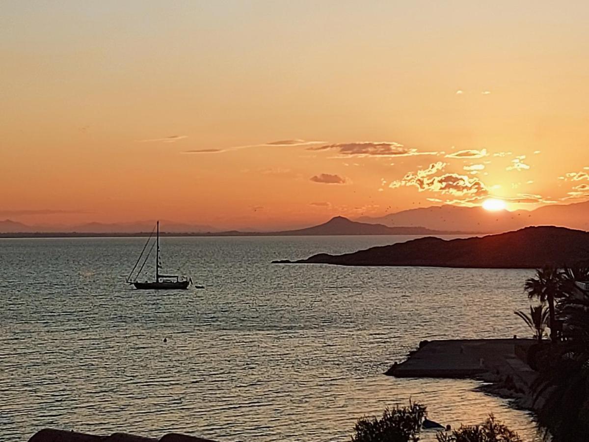 Nido Del Amor Deluxe 1A Linea Terraza Indoorpool Wifi Aire Netflix 10 Metros A Cala Del Pino La Manga Bagian luar foto